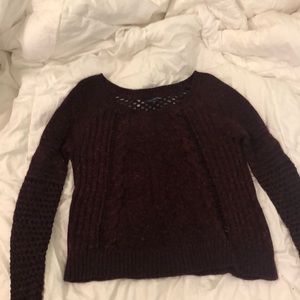 maroon sweater